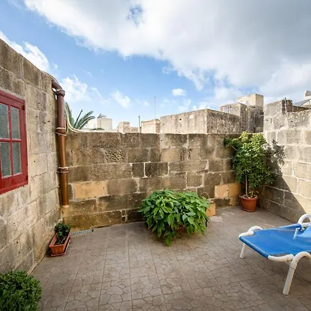 4 Bedroom Farmhouse With Private Pool In Gozo Santa Luċija