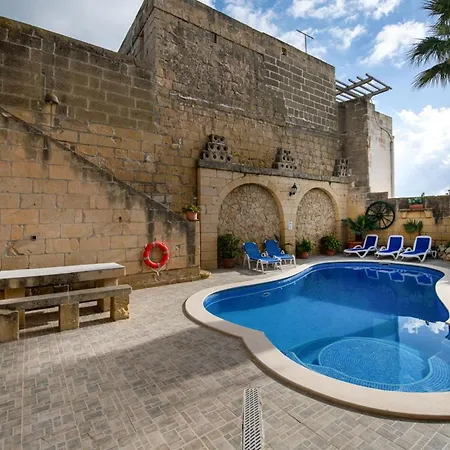 4 Bedroom Farmhouse With Private Pool In Gozo * Santa Luċija